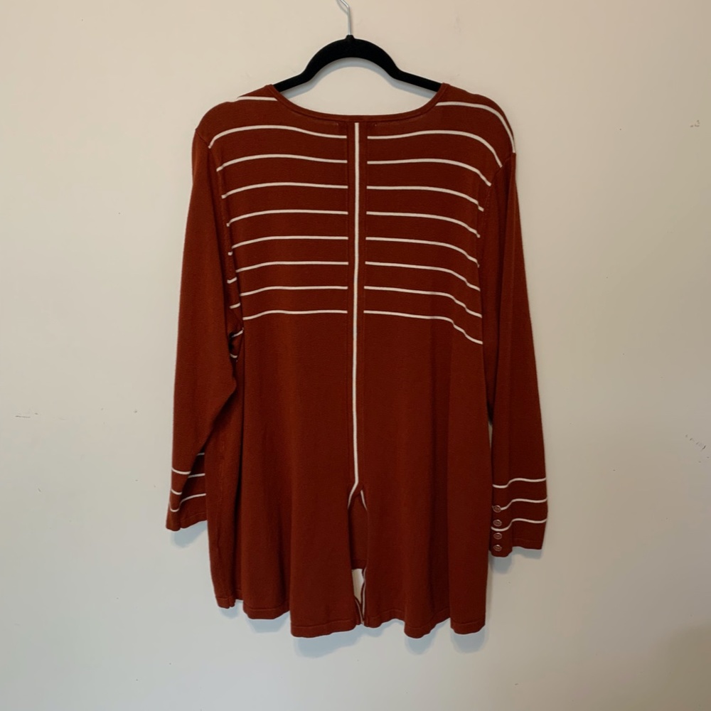 C J BANKS ROUND NECK RAYON SWEATER SIZE 3X - Picture 4 of 7